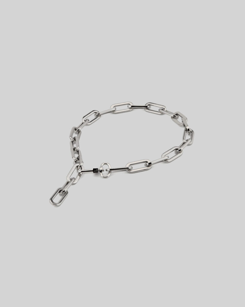 slider-item-one
